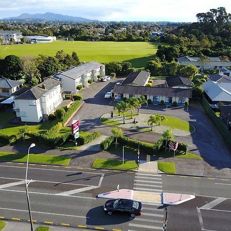 Coronation Court Motel New Plymouth Buitenkant foto