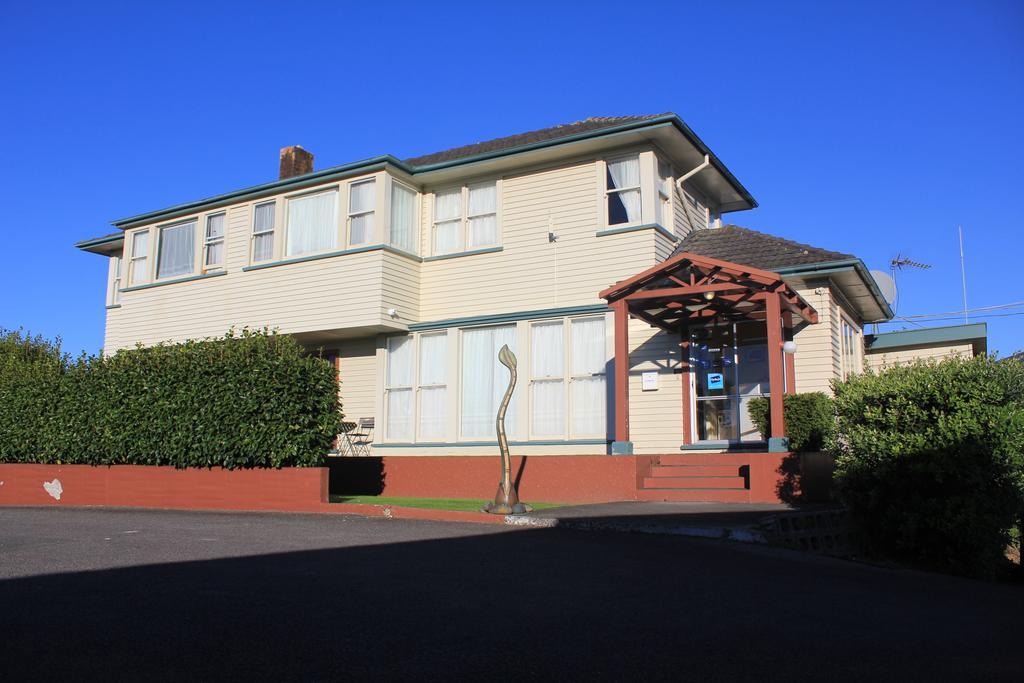 Coronation Court Motel New Plymouth Buitenkant foto